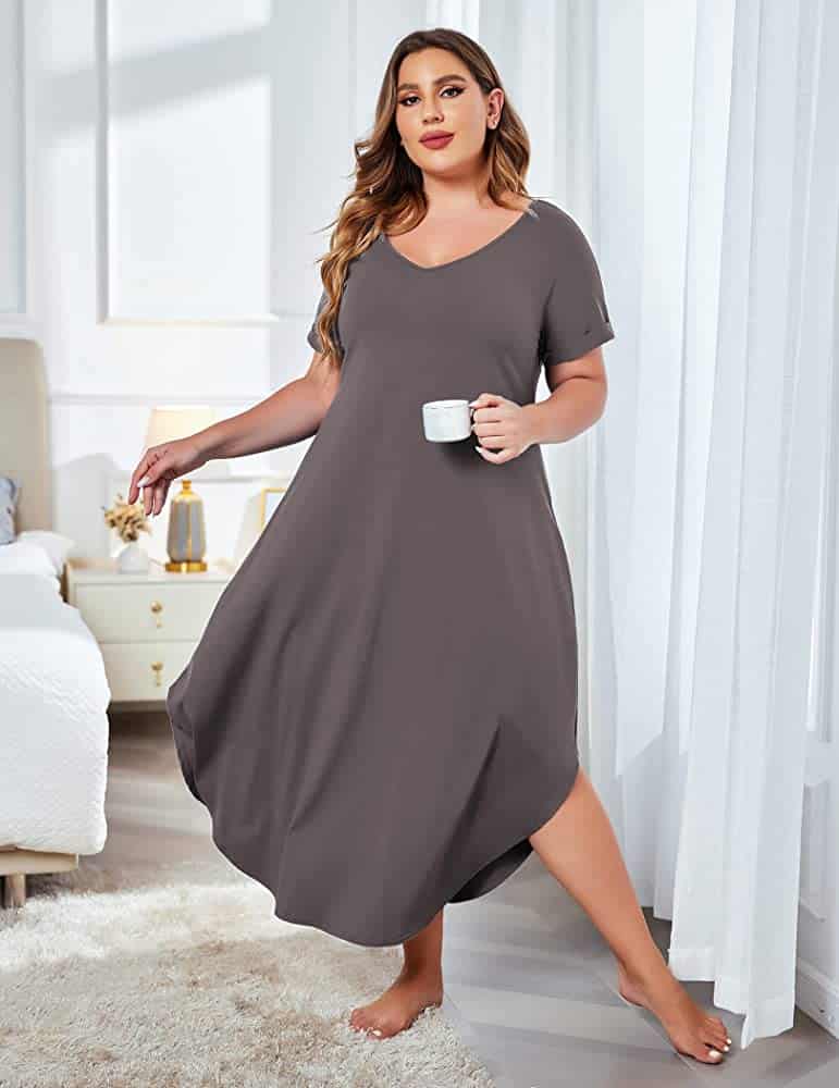 The IN'VOLAND Plus Size Nightgown
